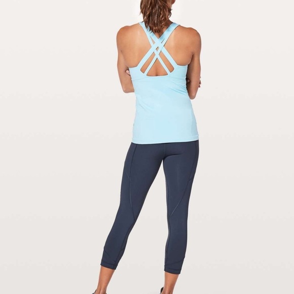 Lululemon Stash N Run Tank Blue Glow Athletic Tank Top size 8 - Picture 4 of 10